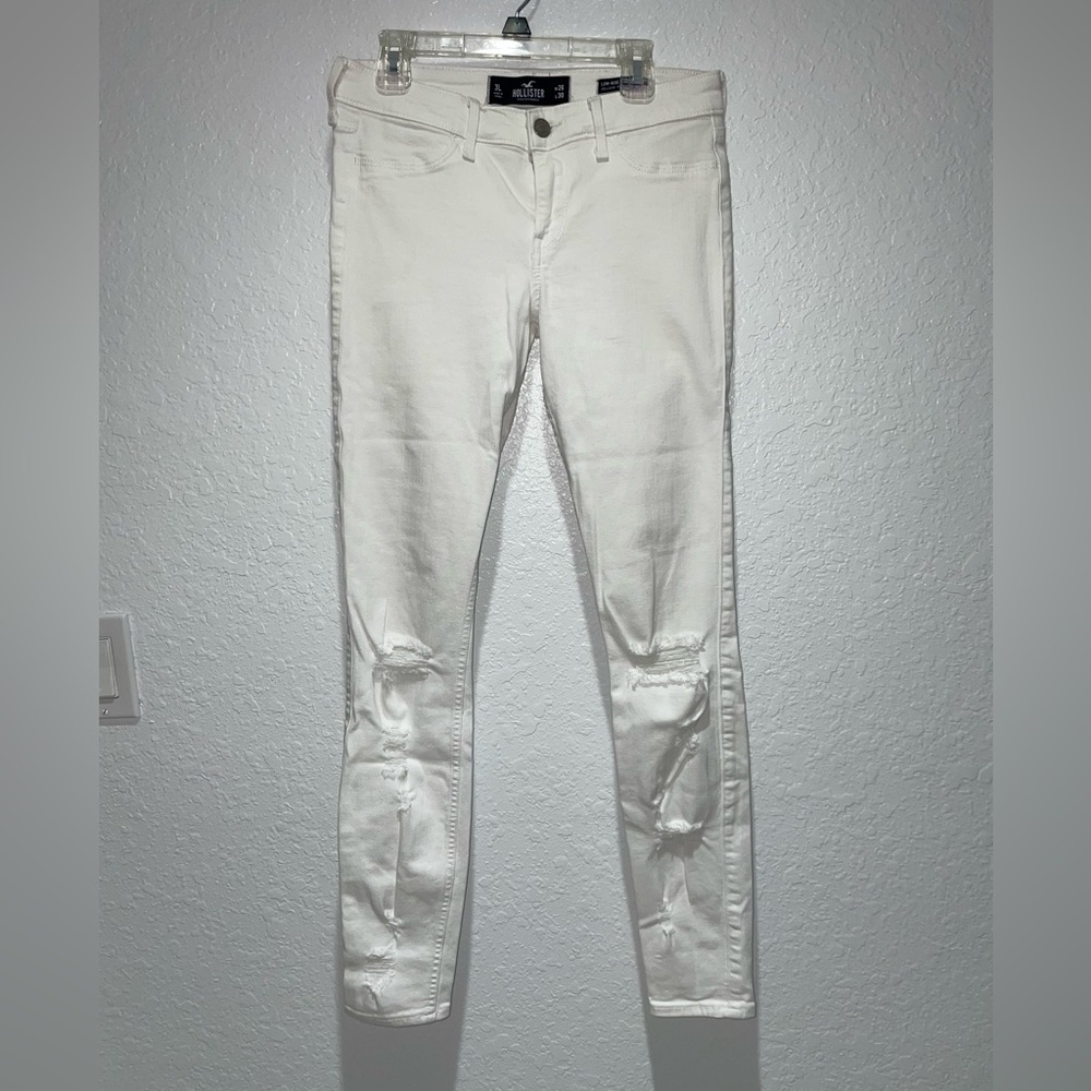 Hollister White Low-Rise Jean Leggings